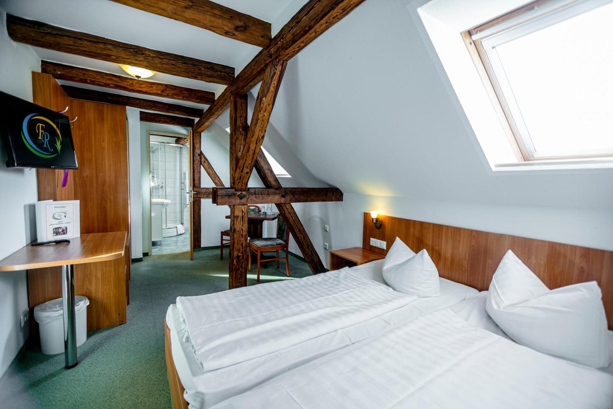 Hotel Zum Goldenen Loewen Пайц Экстерьер фото
