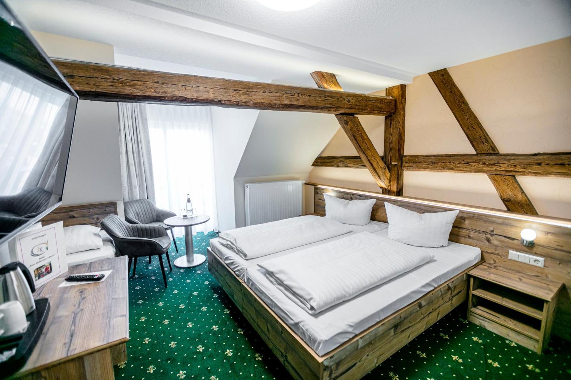 Hotel Zum Goldenen Loewen Пайц Экстерьер фото